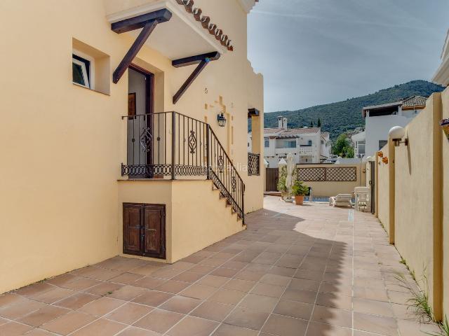 Casa pareada en venta en Alhaurín de la Torre, Capellanía Retamar. EN VENTA CHALET PAREADO EN ALHAURIN DE LA TORRE. Casas pareadas Alhaurín de la.