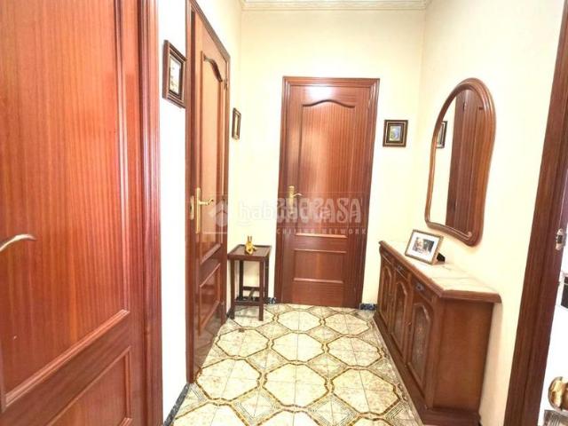 Casa pareada en venta en Alicante, San Blas. Casa en venta en Alicante. Casas pareadas.