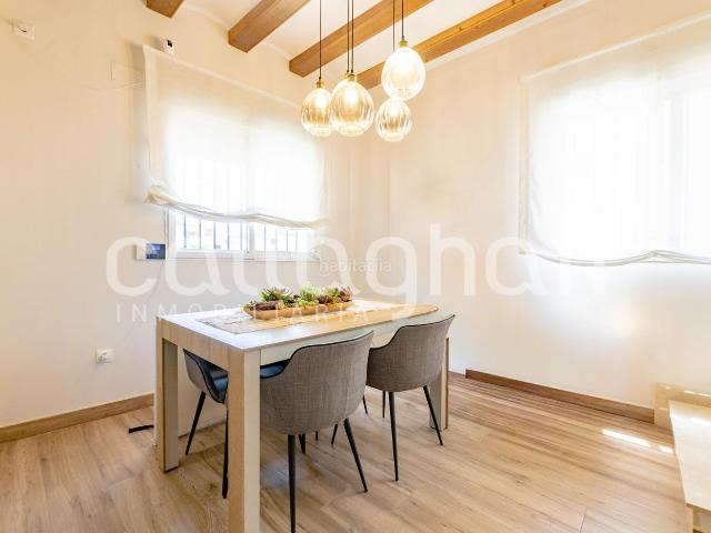 Casa pareada en venta en Almenara. Espectacular casa totalmente reformada en Almenara. Casas pareadas.
