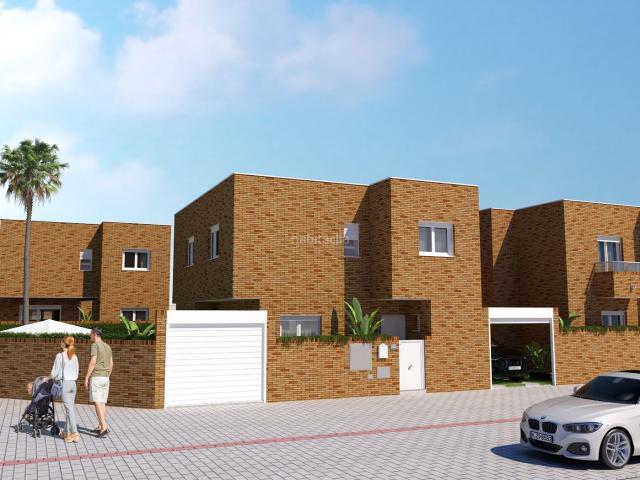 Casa pareada en venta en Almería, La Cañada de San Urbano. Casa con 185 m2 de parcela en Cármenes Universidad manzanas 5 y 6. Casas pareadas.
