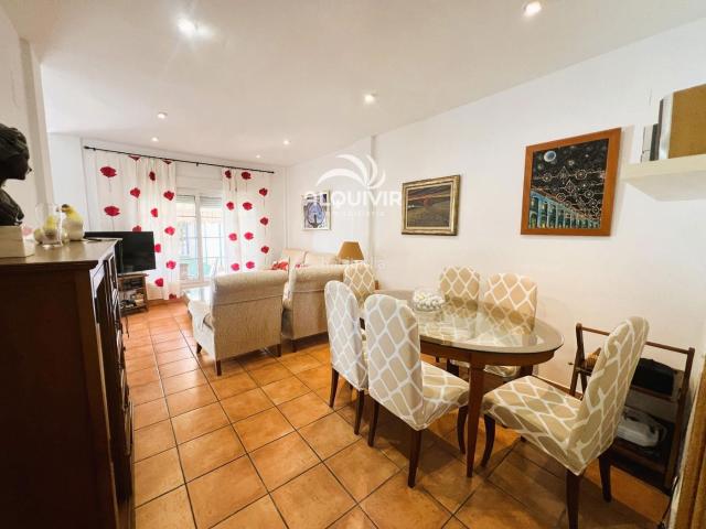 Casa pareada en venta en Almonte, Caño Guerrero. Magnifica casa en venta, en Matalascañas. Urbanización privada, Villas de Golf. Casas pareadas.
