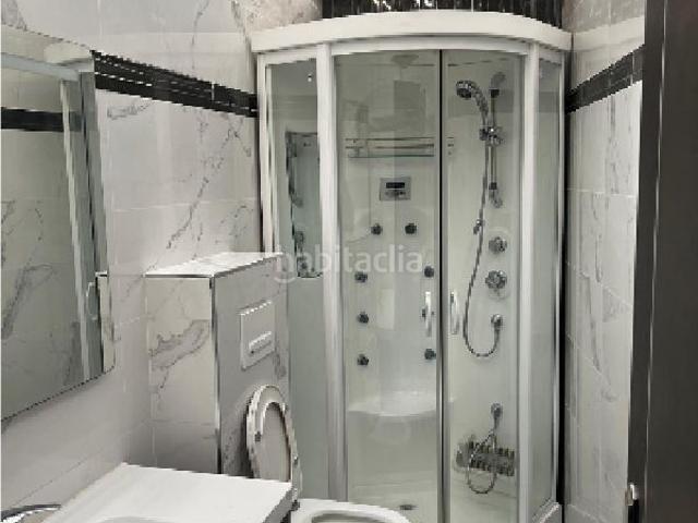 Casa pareada en venta en Almoradí. !CDATACasa reformada acabados de lujo 120m en Almoradí con Cochera Privada. Casas pareadas.