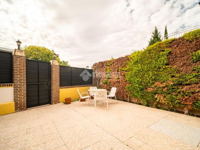 Casa pareada en venta en Arganda del Rey, Los Villares. Casa en venta en Arganda del rey. Casas pareadas Arganda del.