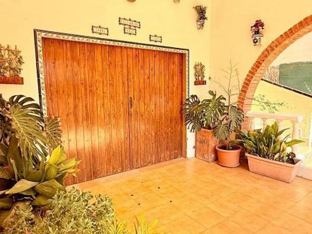 Casa pareada en venta en avenida Can Nicolau, Cunit, de 125 m² 4 habitaciones por 270.000