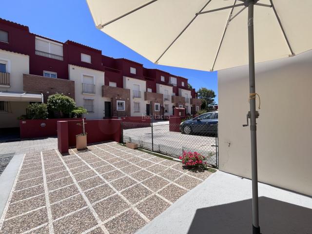 Casa pareada en venta en Ayamonte, Ayamonte ciudad. Casas pareadas.
