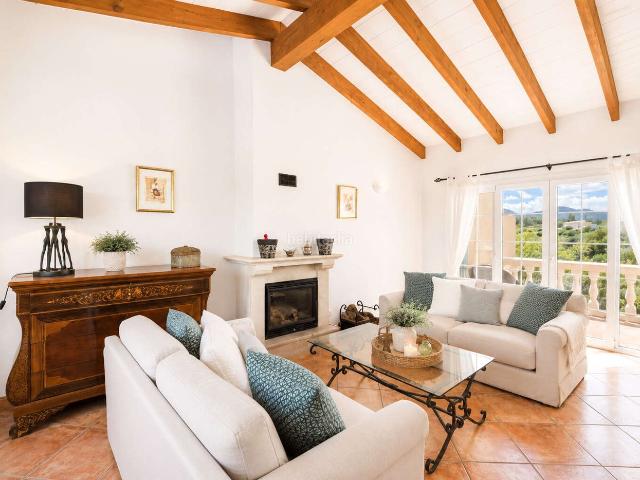 Casa pareada en venta en Baleares Manacor, Cala Magrana Cala Anguila Cala Mendia. Cala Romántica donde el mar forma parte del día a día Vivienda adosada con terraza en la azotea y piscina. Ref.