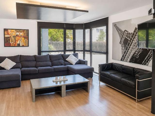 Casa pareada en venta en Baleares Palma de Mallorca, Can Pastilla. Can Pastilla 2 casas adosadas con piscina y licencia de vacaciones Obj. 9730. Casas pareadas Palma de.