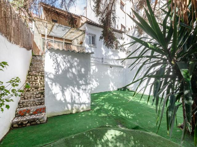 Casa pareada en venta en Barcelona, Trinitat Vella. Oportunidad única: Chalet adosado en venta en Trinidad Vella. Casas pareadas.