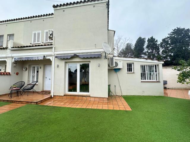 Casa pareada en venta en Barrios Los. LOS BARRIOS EXCLUSIVA PAREADA EN GUADACORTE CON JARDÍN PRIVADO. Casas pareadas Barrios.