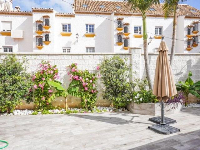 Casa pareada en venta en Benalmádena, Los Nadales Tio Charles. Pareado en Venta en LA SIERREZUELA Benalmádena, Málaga. Casas pareadas.