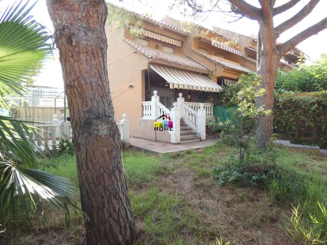 Casa pareada en venta en Benicasim Benicàssim, Heliópolis. Chalet Pareado en Benicàssim Heliópolis Eurosol. Casas pareadas Benicasim.