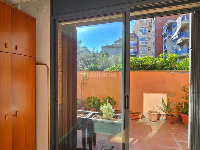 Casa pareada en venta en Granollers, Sota el cami ral. Amplia y luminosa casa céntrica en Granollers. Casas pareadas.