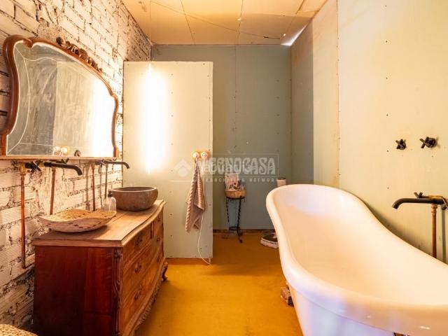Casa pareada en venta en Granada, Barrio de Albaicín. Casa en venta en Granada. Casas pareadas.