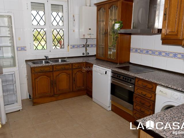 Casa pareada en venta en Dos Hermanas, La Motilla Fuente del Rey. Casas pareadas Dos.