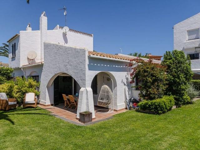 Casa pareada en venta en edificio Ap Ducado Golf, Pals, de 73 m² 2 habitaciones por 420.000