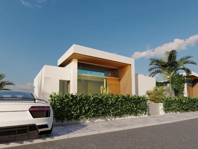 Casa pareada en venta en Estepona, Centro. Casas pareadas.