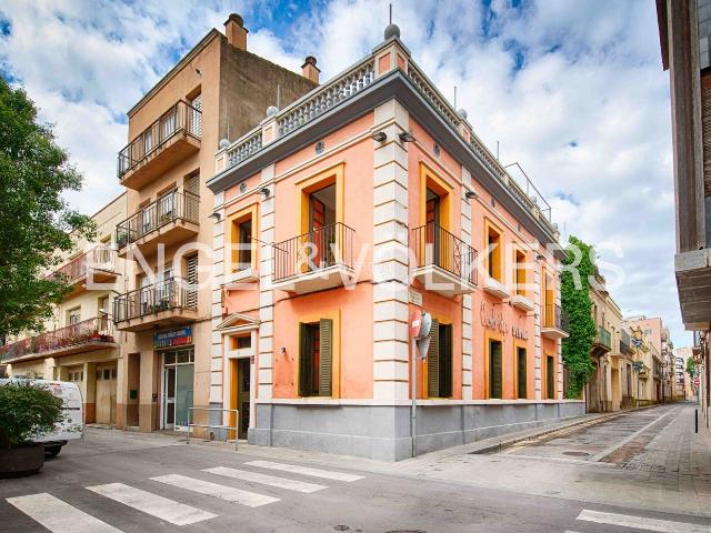 Casa pareada en venta en Figueres, Centre. Oportunidad única en el centro de Figueres. Casas pareadas.