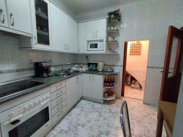 Casa pareada en venta en Fuentepelayo. Se vende casa de pueblo en Fuentepelayo Segovia. Casas pareadas.