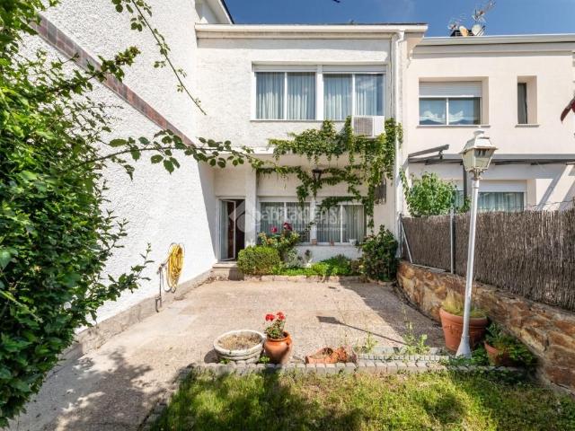 Casa pareada en venta en Hoyo de Manzanares. Casa en venta en Hoyo de manzanares. Casas pareadas Hoyo de.