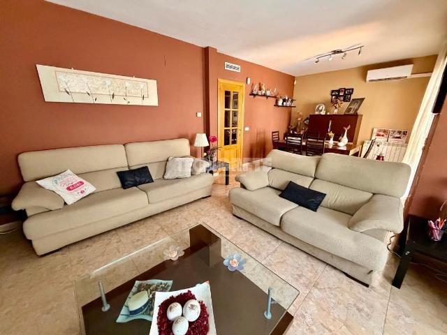 Casa pareada en venta en Illescas, Parque Manuel de Vega Carretera de Ugena. Casa en venta en Illescas. Casas pareadas.