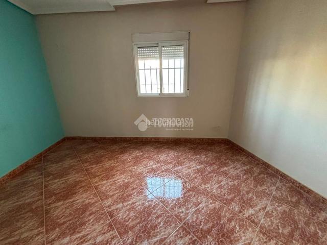 Casa pareada en venta en Jaén, San Ildefonso Catedral. Casa en venta en Jaén. Casas pareadas.