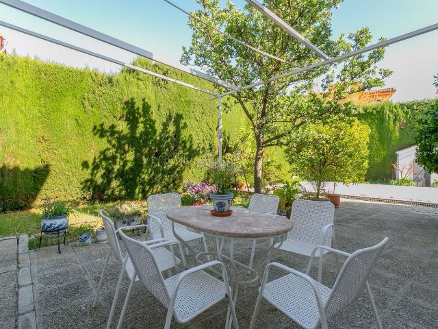 Casa pareada en venta en Ogíjares. CASA EN VENTA EN OGIJARES. Casas pareadas.