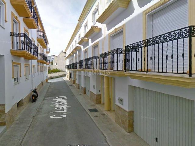 Casa pareada en venta en Olula del Río. SE VENDE inmueble ALQUILADO en Olula del Río. Casas pareadas Olula del.