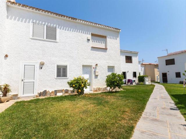 Casa pareada en venta en Orihuela, La Zenia. Casas pareadas.