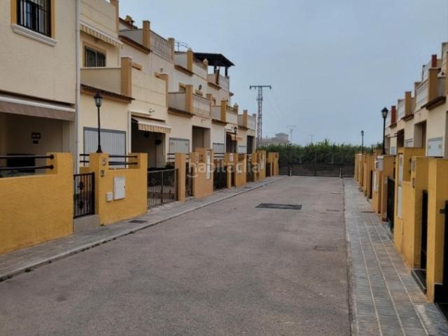 Casa pareada en venta en Orihuela, Molins Campanete San Bartolomé. REF. 29 Dúplex en La Campaneta, Orihuela, a 30 minutos de la playa de Guardamar. Casas pareadas.