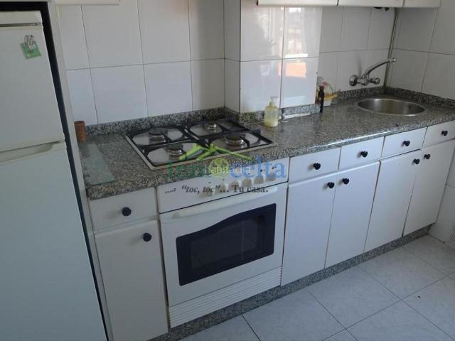 Casa pareada en venta en Ourense, As Lagoas. Casas pareadas.