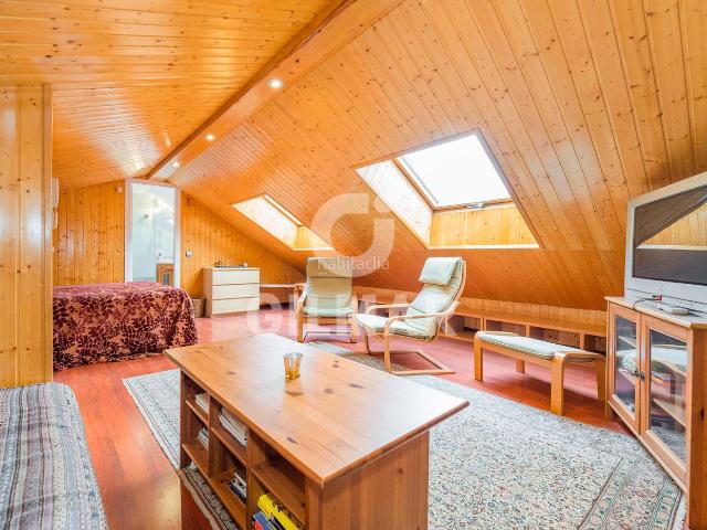Casa pareada en venta en La Moraleja, El Soto de la Moraleja. MARAVILLOSO CHALET PAREADO EN LA MORALEJA. Casas pareadas La.