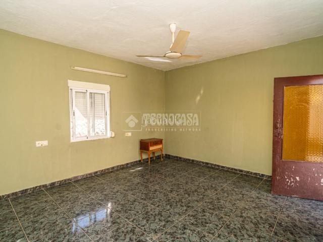 Casa pareada en venta en Linares, La Zarzuela San José Belén. Casa en venta en Linares. Casas pareadas.