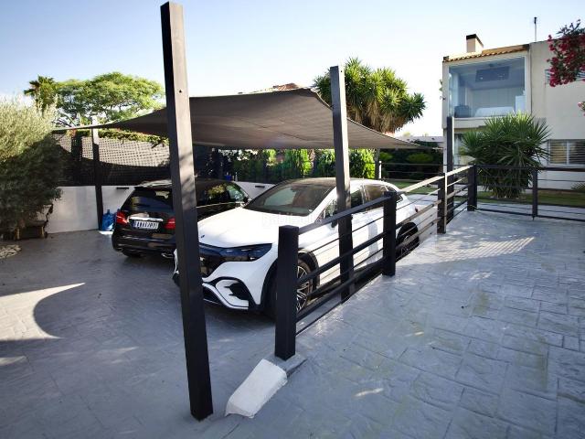 Casa pareada en venta en Monforte del Cid. Exclusivo Pareado en Alenda Golf Lujo y Comodidad a Solo 20 Minutos del Mar. Casas pareadas Monforte del.