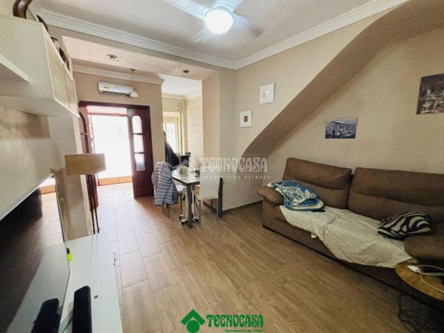 Casa pareada en venta en Montoro. Casa en venta en Montoro. Casas pareadas.