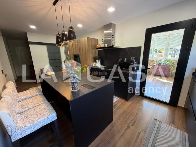 Casa pareada en venta en Montequinto, Cerros de Montequinto. Casas pareadas.