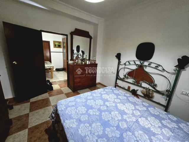 Casa pareada en venta en Morón de la Frontera. Casa en venta en Morón de la frontera. Casas pareadas Morón de la.