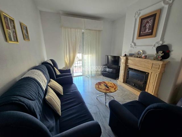 Casa pareada en venta en Morón de la Frontera. Casa en venta en Morón de la frontera. Casas pareadas Morón de la.