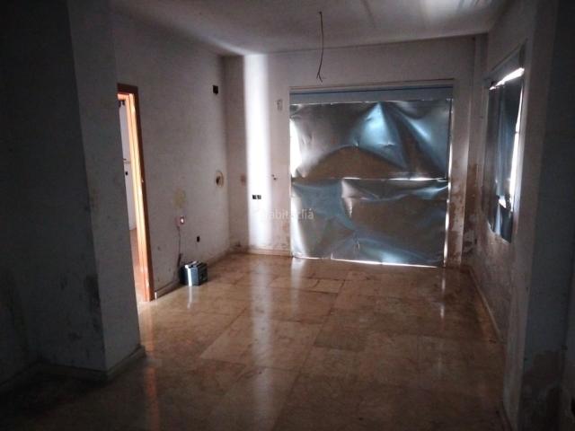 Casa pareada en venta en Morón de la Frontera. Solvia Inmobiliaria Chalet adosado Morón de la Frontera. Casas pareadas Morón de la.