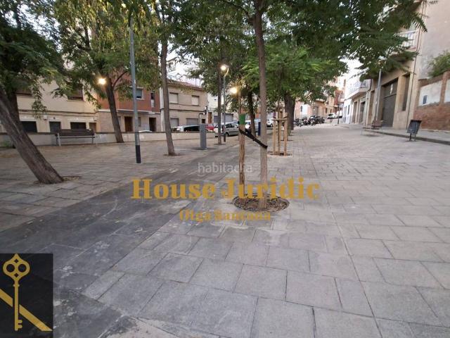 Casa pareada en venta en Mataró, Els Molins. Casa en dos plantas independientes. Casas pareadas.