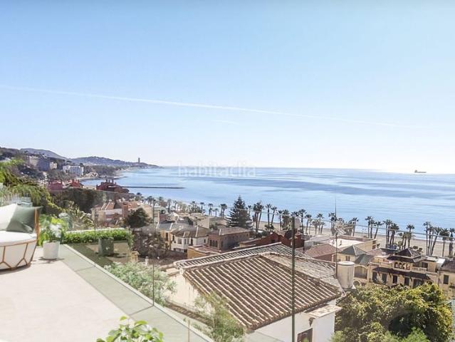 Casa pareada en venta en Málaga, La Malagueta Monte Sancha. Limonar, Pareado de Lujo, 4 dormitorios con piscina privada. Vistas al mar. Casas pareadas.