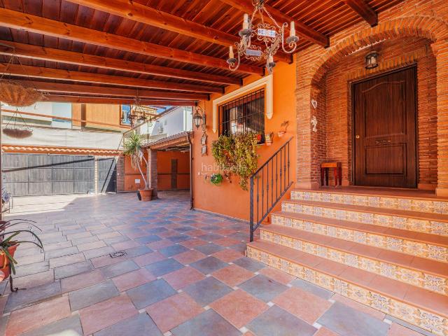 Casa pareada en venta en Málaga, Puertosol. Espectacular casa adosada en Puerto de la Torre. Casas pareadas.