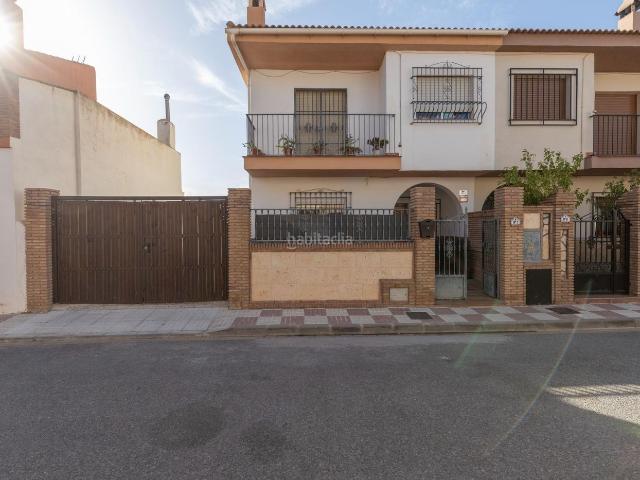 Casa pareada en venta en Malahá La. !GRAN PAREADO EN LA MALAHA!. Casas pareadas Malahá.