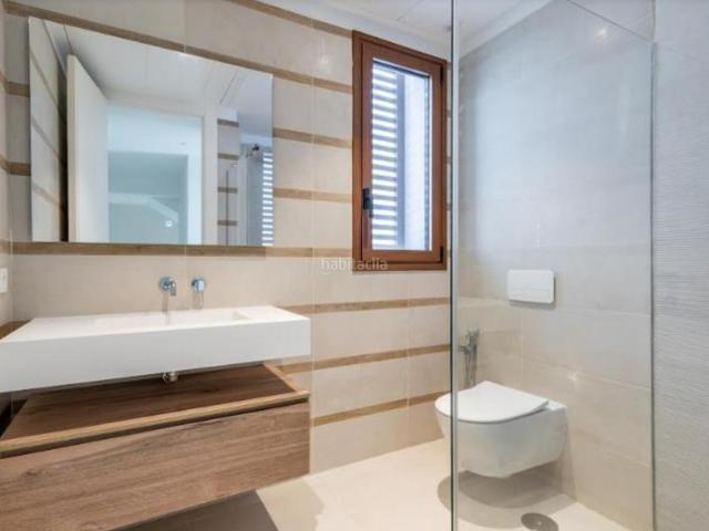 Casa pareada en venta en Marbella, Lomas de Marbella Club. Villa adosada de lujo en Altos de Puente Romano, Marbella Golden Mile. Casas pareadas.