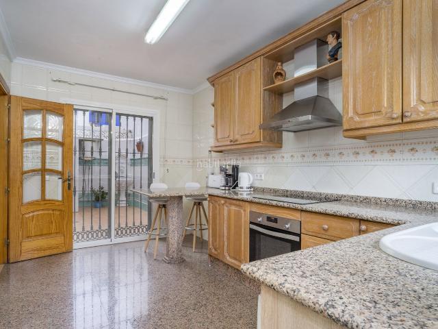 Casa pareada en venta en Marbella, San Pedro de Alcántara Pueblo. Casas pareadas.