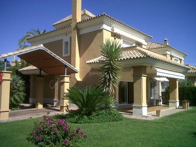 Casa pareada en venta en Marbella, Santa Clara. Se vende Casa Pareada Santa Clara Golf. Casas pareadas.