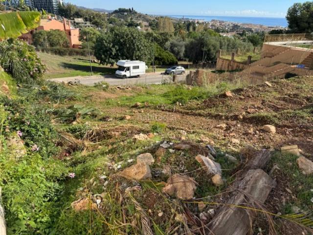 Casa pareada en venta en Marbella, Valdeolletas Las Cancelas Xarblanca. Exclusiva villa sobre plano con vistas panorámicas al mar y a la montaña en Xarblanca, Marbella. Casas pareadas.