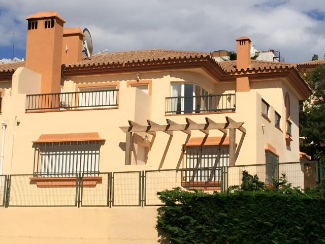 Casa pareada en venta en Mijas, Riviera del Sol. Casa Adosada en Venta en Riviera del Sol. Casas pareadas.