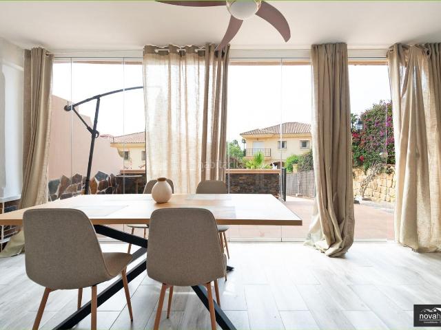 Casa pareada en venta en Mijas, Riviera del Sol. Elegante Pareado en Riviera del Sol, Mijas Listo para Habitar!. Casas pareadas.