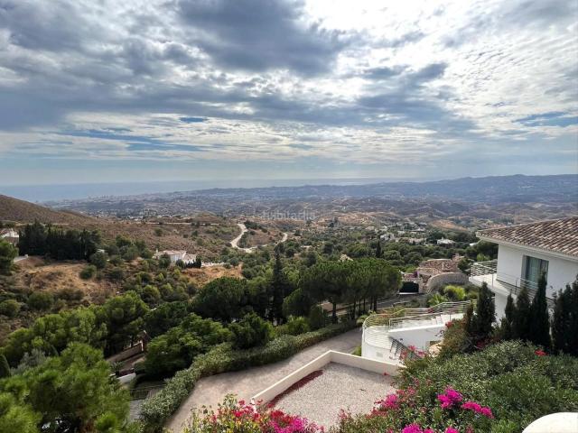 Casa pareada en venta en Mijas, Valtocado La Alquería La Atalaya. Casa Pareada de 3 dormitorios en Valtocado. Casas pareadas.