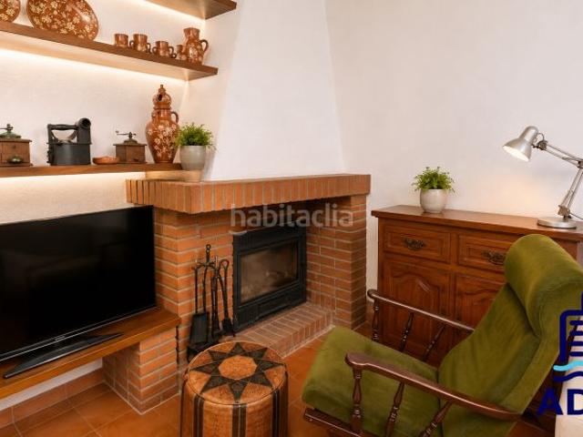 Casa pareada en venta en Noez. Pareado en Venta en Noez, Toledo. Casas pareadas.